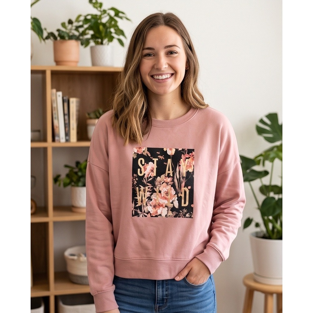 Betsey Johnson XL Performance Stay Wild Floral Pink Sweatshirt XL Cottagecore